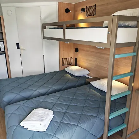 Premiere Classe Lille Sud - Douai 4*