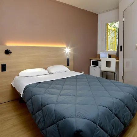 Premiere Classe Lille Sud - Douai 4*