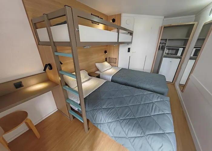Premiere Classe Lille Sud - Douai Hotel