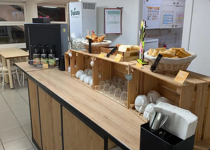 Hotel Premiere Classe Lille Sud - Douai 4*